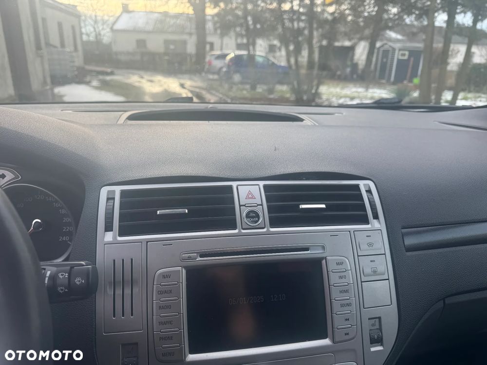 Ford Kuga 2.0 TDCi 4WD Titanium - 9