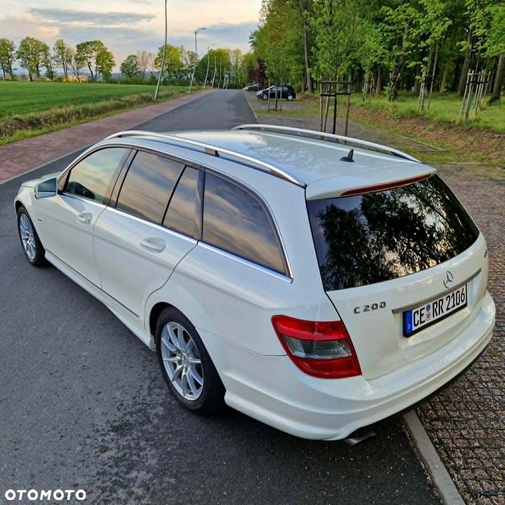 Mercedes-Benz Klasa C 200 7G-TRONIC Avantgarde Edition - 4