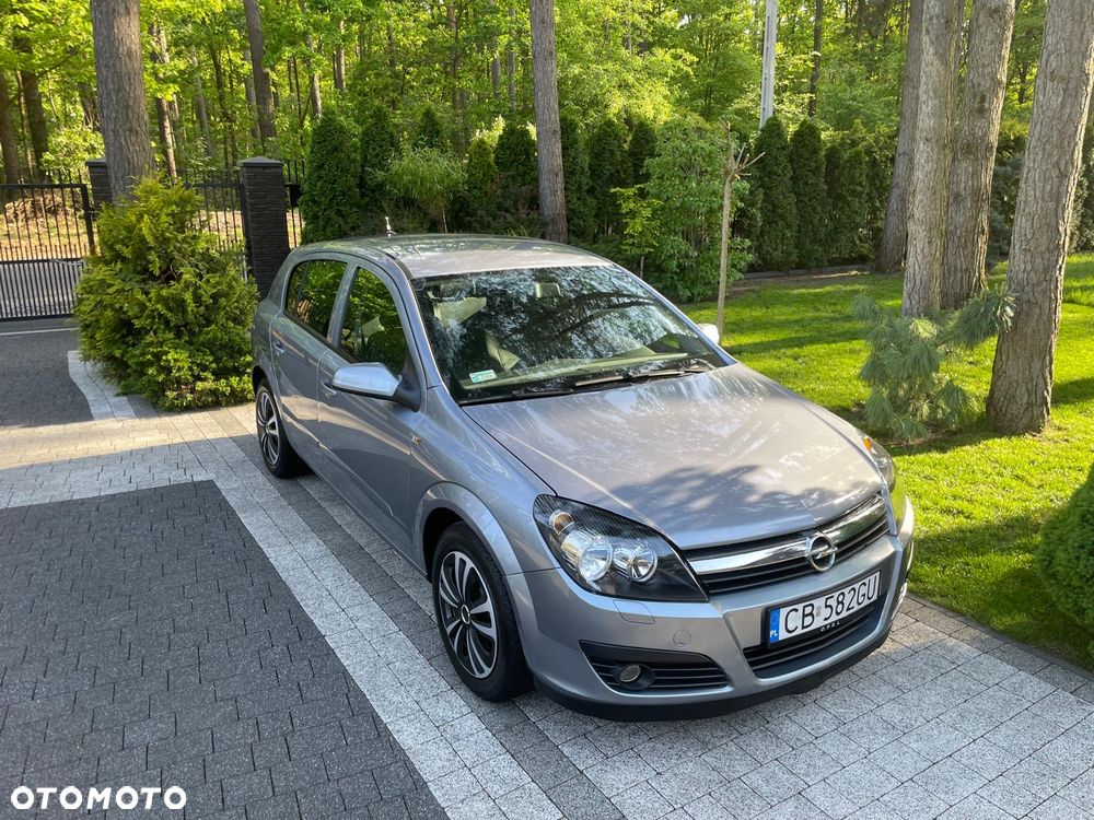 Opel Astra 1.6 Sport Easytronic - 5