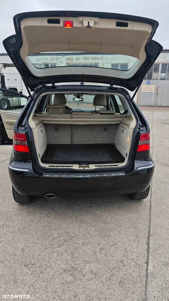 Mercedes-Benz Klasa B 180 CDI - 8