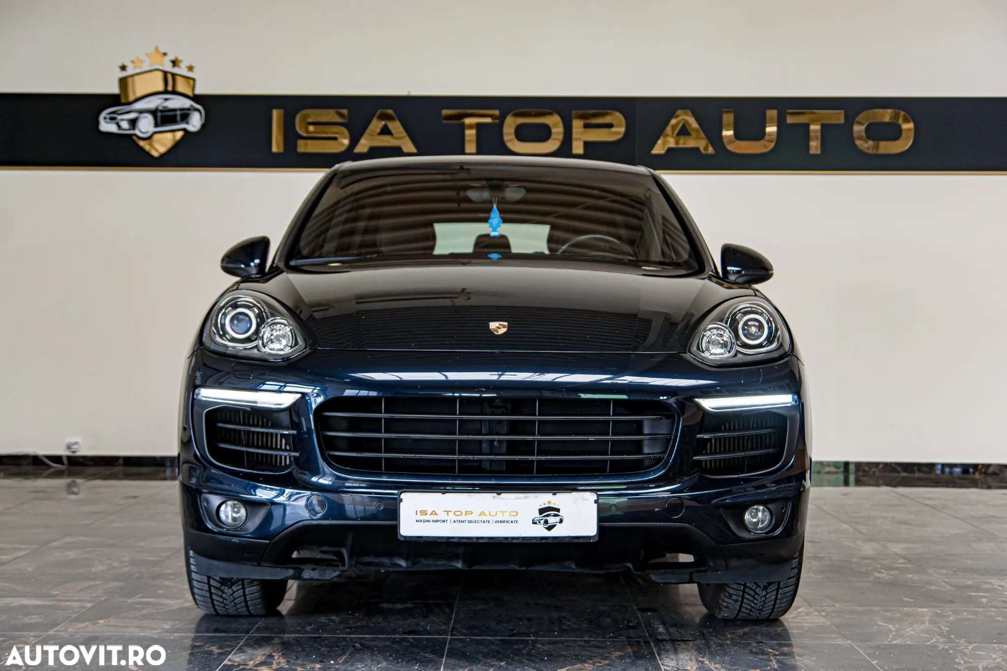 Porsche Cayenne 3.0 L - 2
