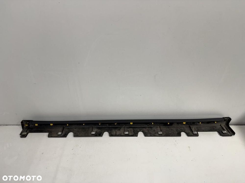 Prawa Listwa Progowa  Hyundai Kona  87754-DD000 - 4