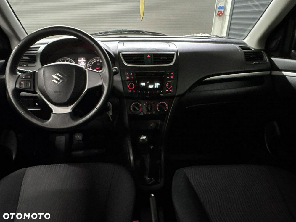 Suzuki Swift - 12