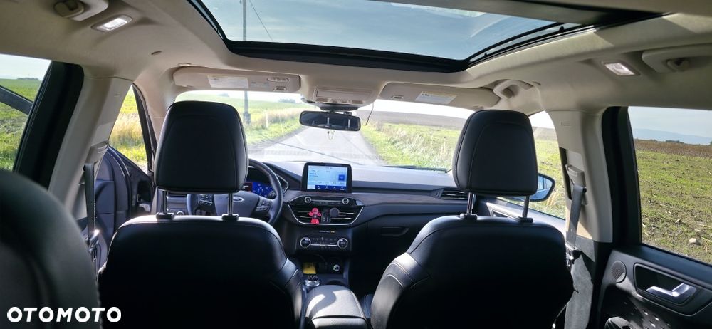Ford Kuga - 8