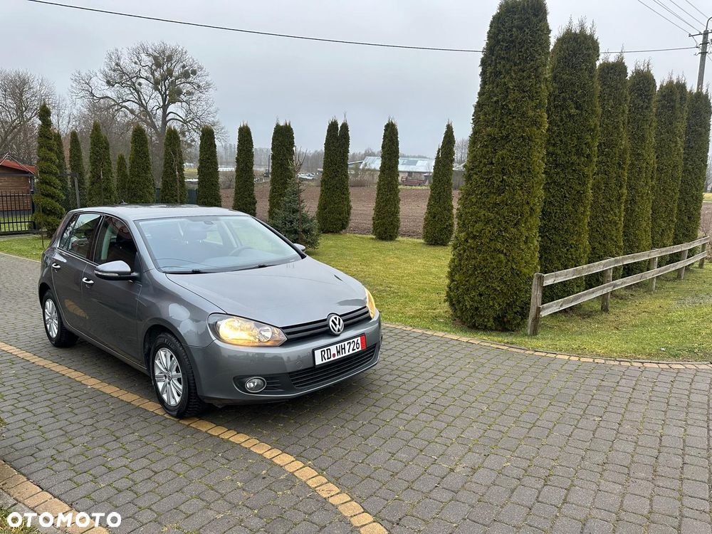 Volkswagen Golf 1.6 TDI DPF BlueMotion - 8