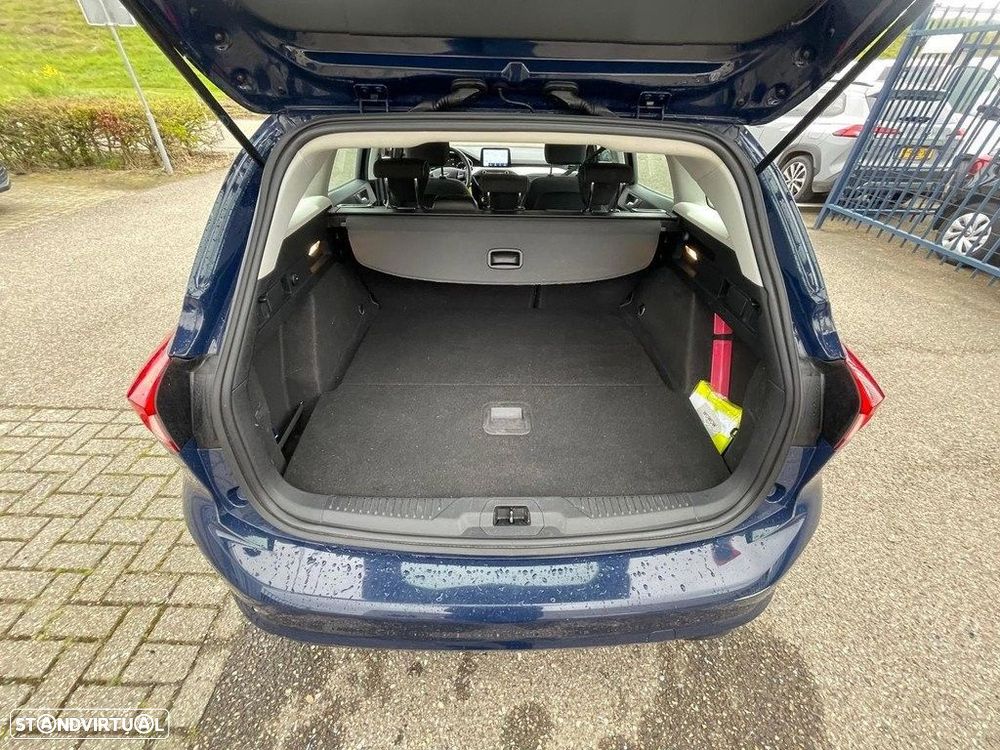 Ford Focus SW 1.0 EcoBoost Active - 8