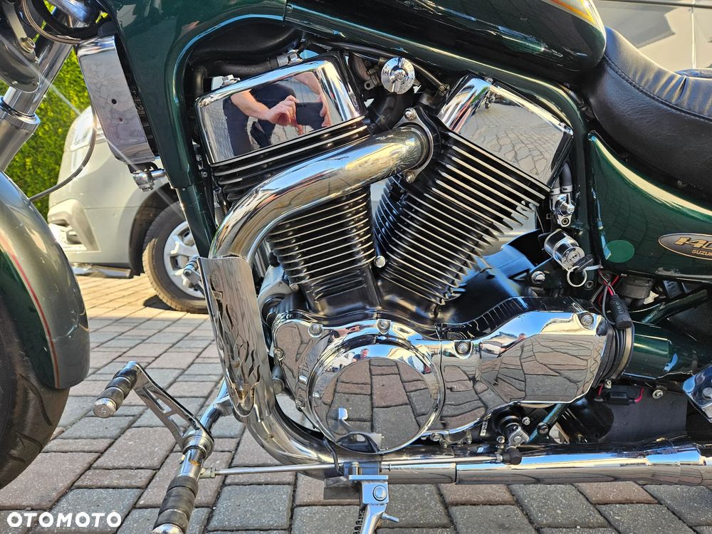 Suzuki Intruder - 19