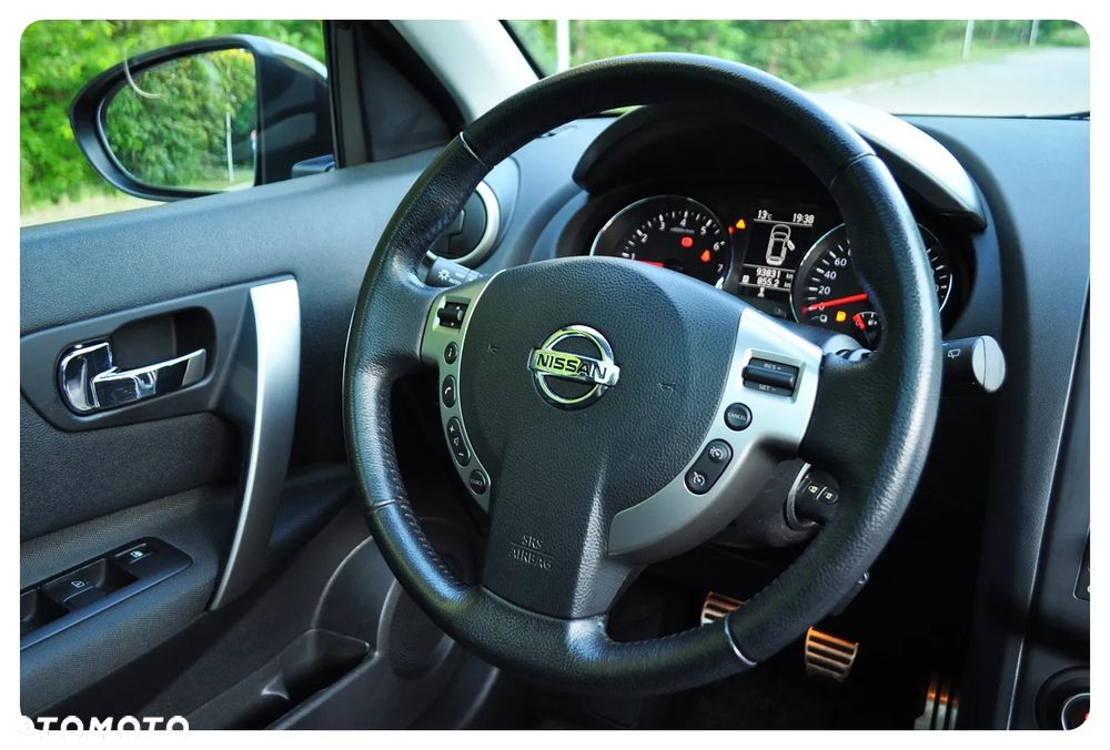 Nissan Qashqai 1.6 360 - 24