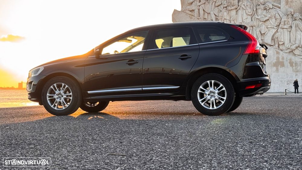 Volvo XC 60 2.0 D3 Summum Geartronic - 13