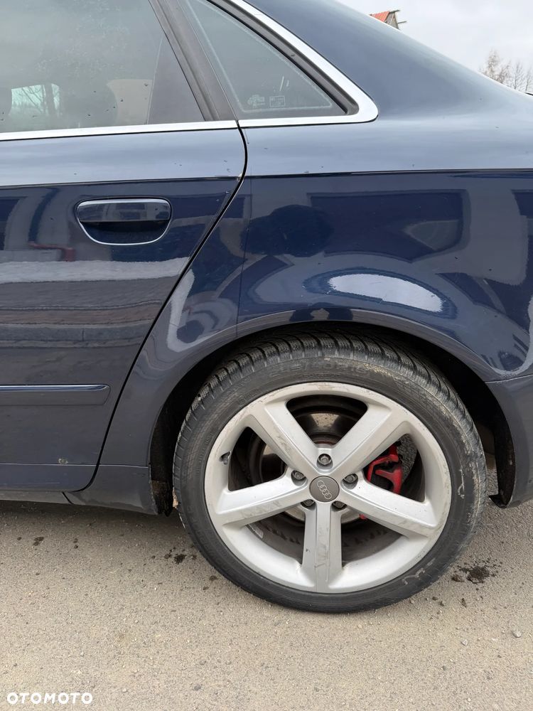 Audi A4 Limousine 2.0T FSI - 8