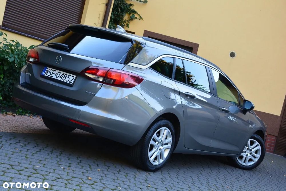 Opel Astra 1.4 Turbo Innovation - 19