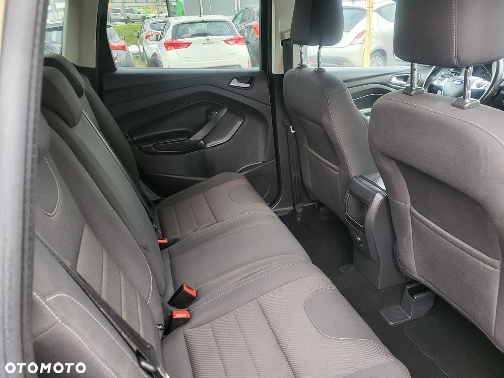 Ford Kuga 2.0 TDCi 4x4 Trend - 21