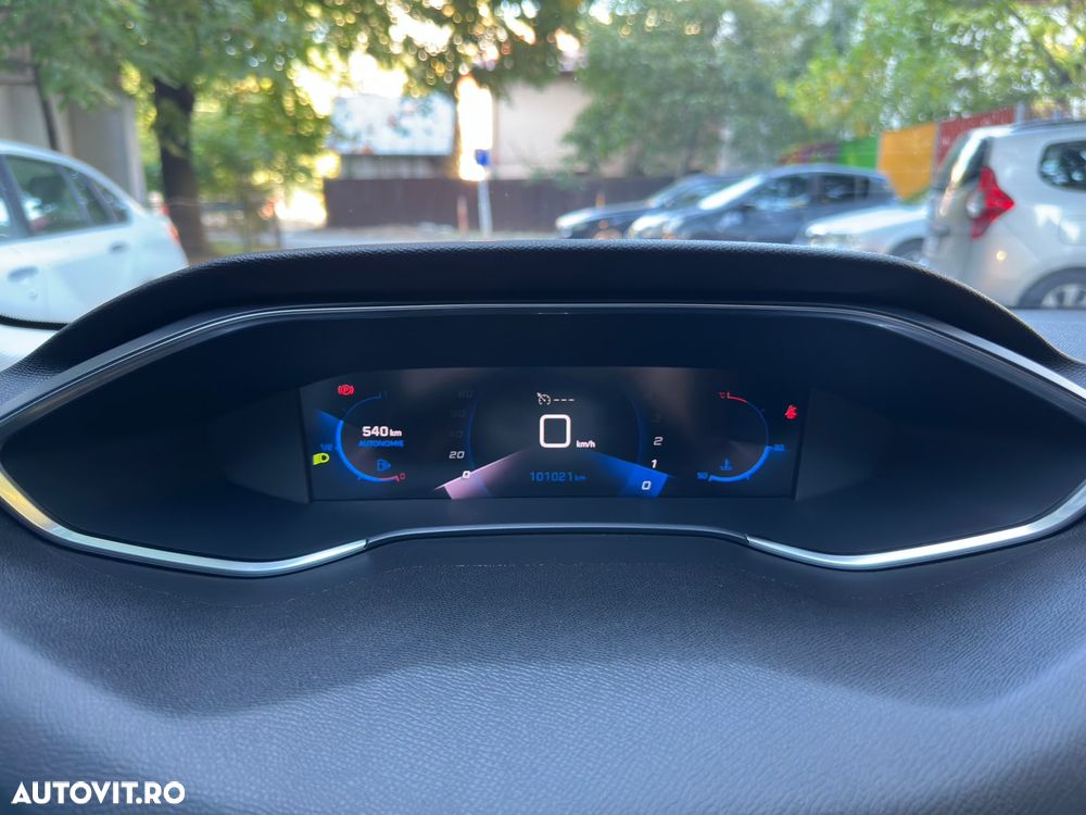 Peugeot 308 PureTech 110 Stop & Start Style - 14
