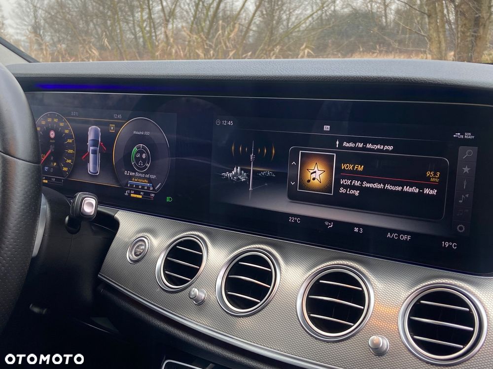 Mercedes-Benz Klasa E 220 d 9G-TRONIC AMG Line - 31