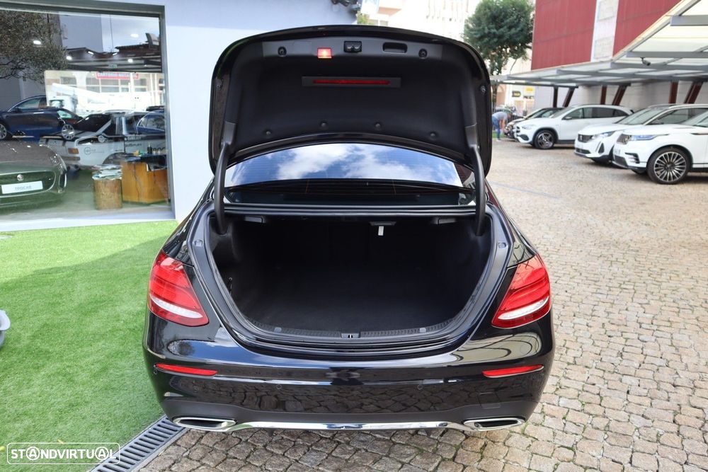 Mercedes-Benz E 220 d 9G-TRONIC AMG Line - 10