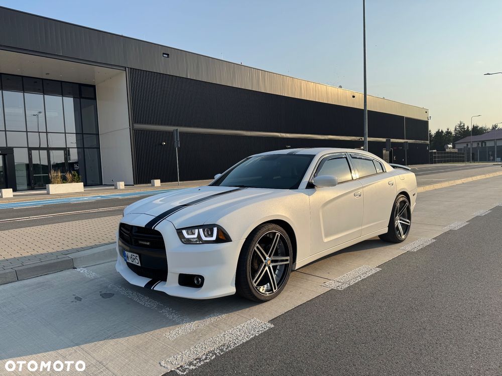 Dodge Charger - 6
