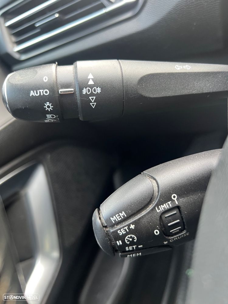 Peugeot 308 SW 1.6 BlueHDi Allure - 12