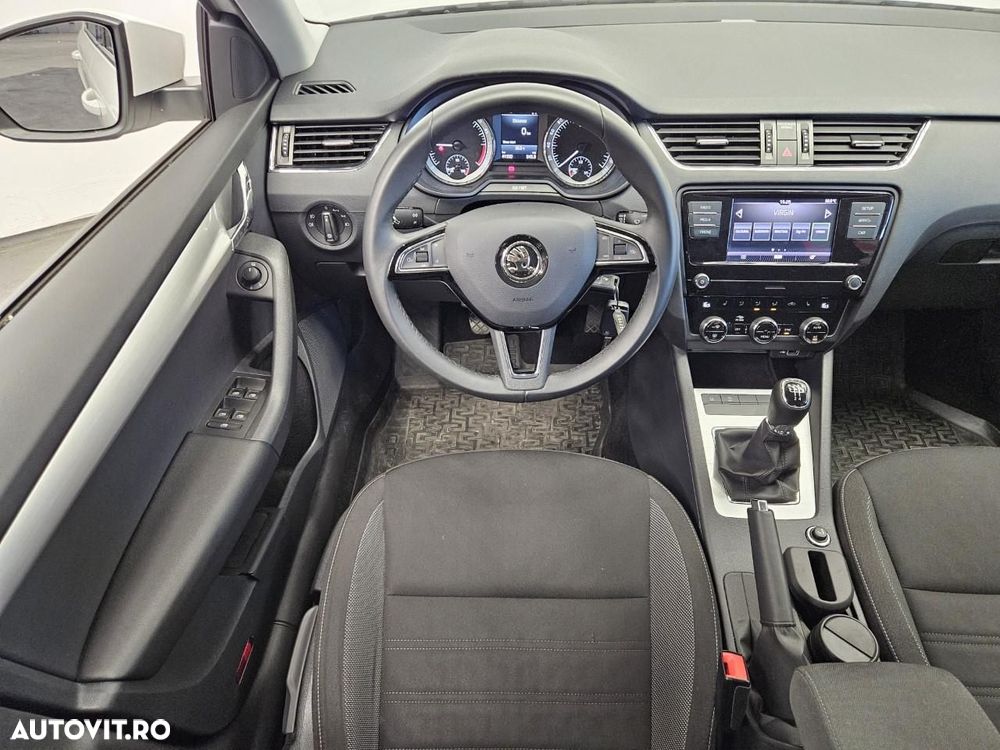 Skoda Octavia - 6