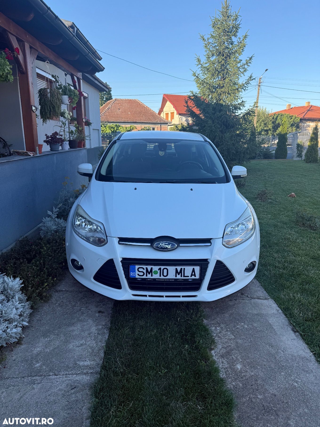 Ford Focus 1.0 EcoBoost 99g Start-Stopp-System Business Edition - 1