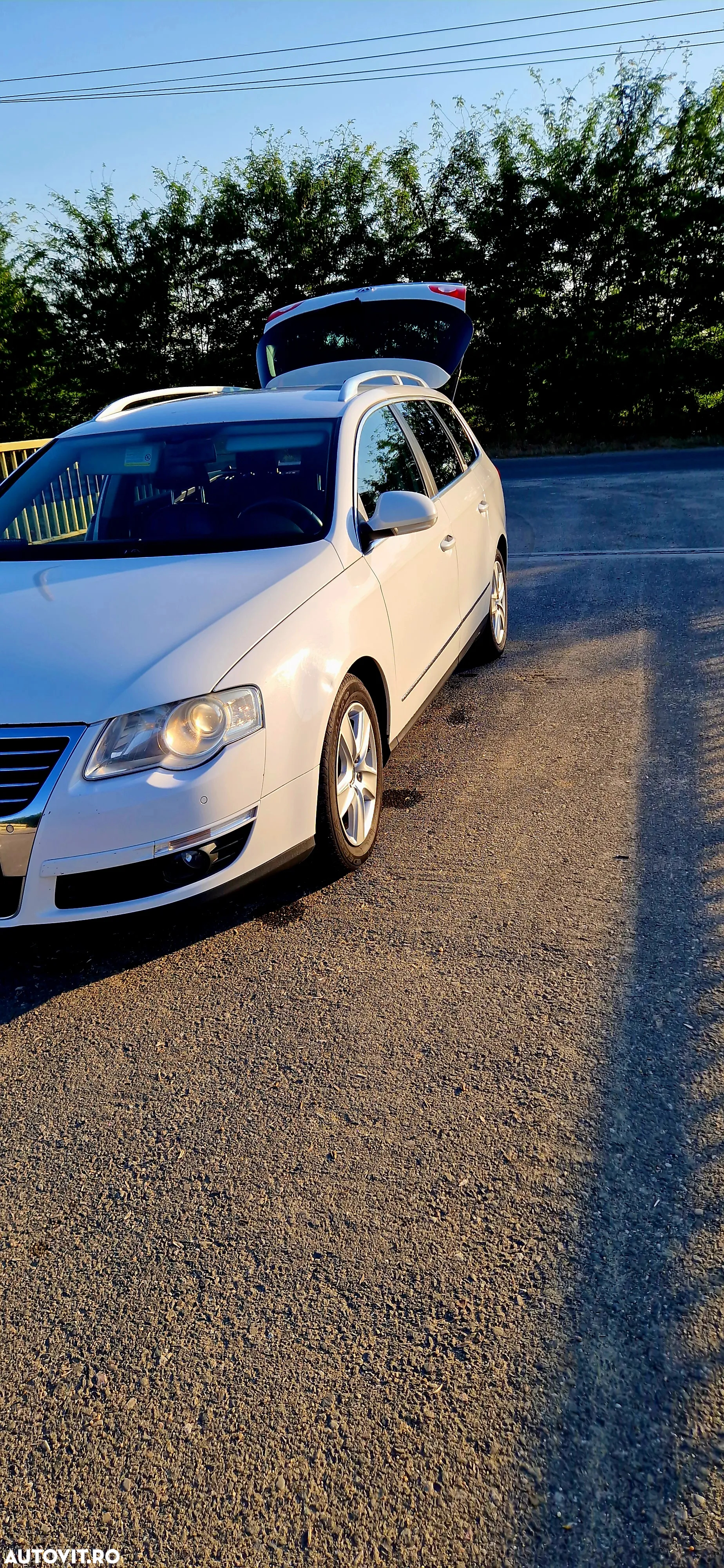 Volkswagen Passat Variant 2.0 TDI 4Motion DPF DSG Comfortline - 3