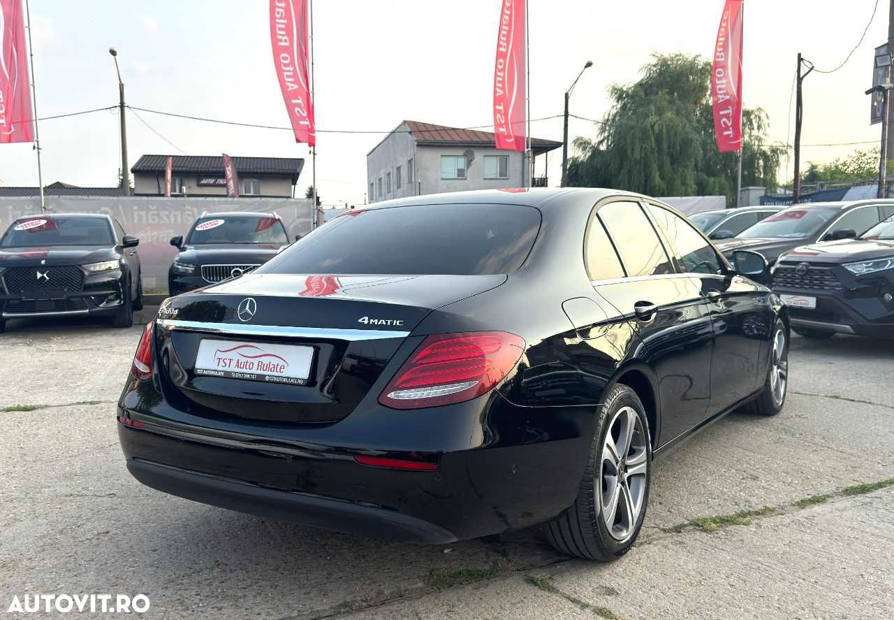 Mercedes-Benz E - 8