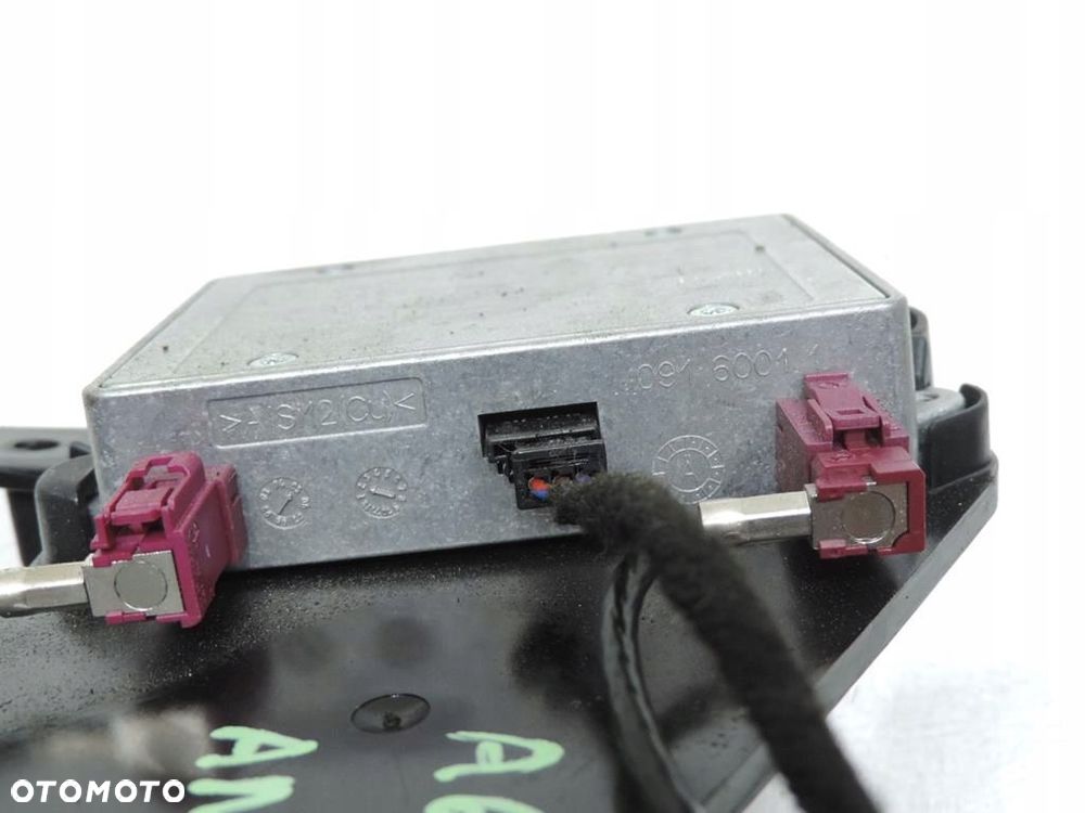 MODUŁ WZMACNIACZ ANTENY AUDI A6 C6 8E0035456B - 3