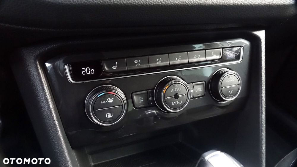 Volkswagen Tiguan - 37