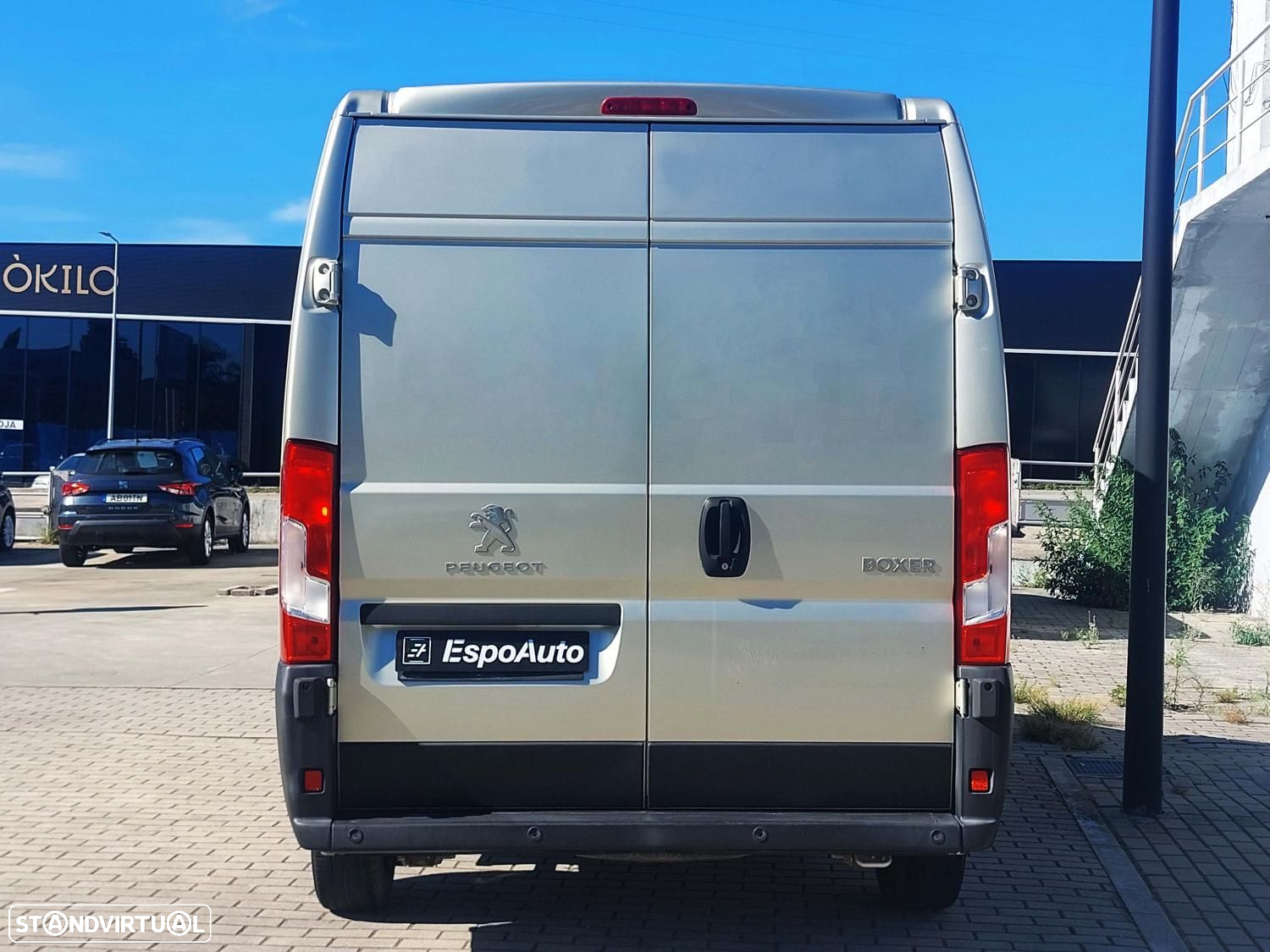 Peugeot Boxer 2.2 BlueHDi 330 L2H2 Premium - 140 cv - IVA Dedutível - 8