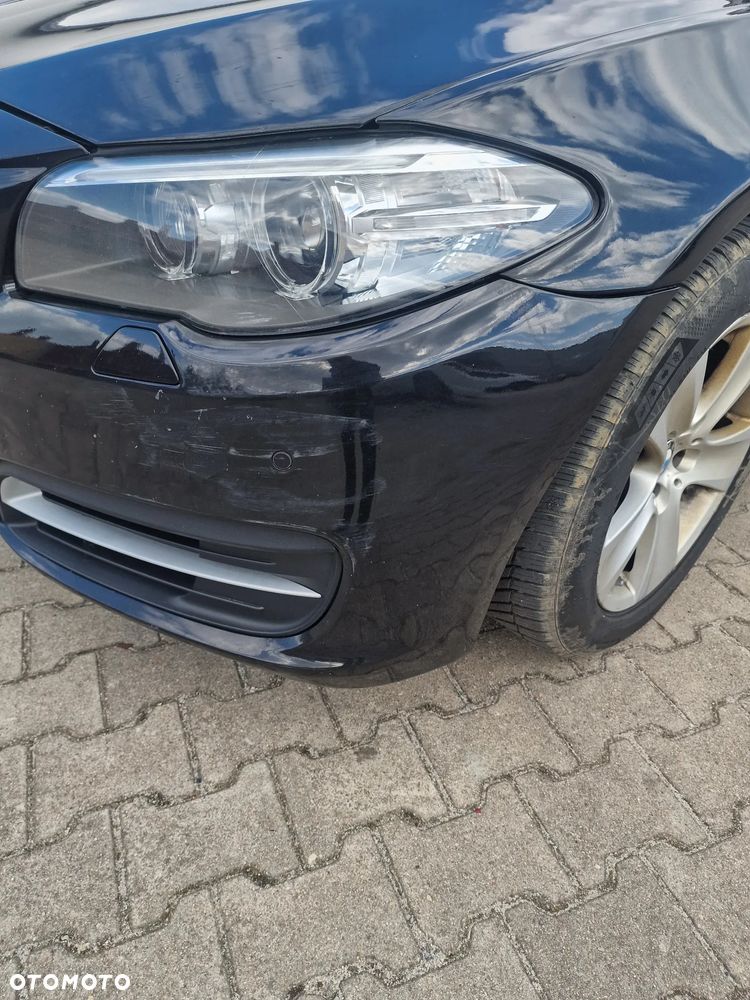 BMW Seria 5 528i - 10