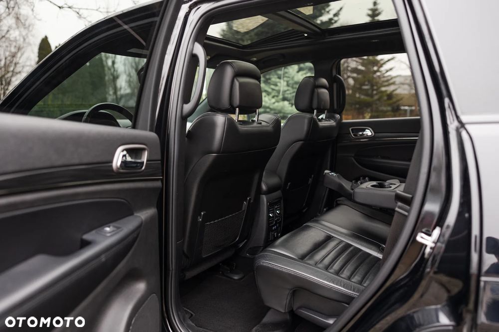 Jeep Grand Cherokee - 20