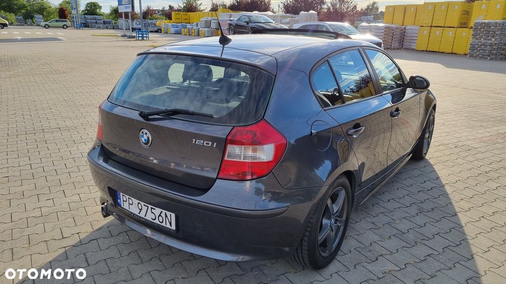 BMW Seria 1 - 15
