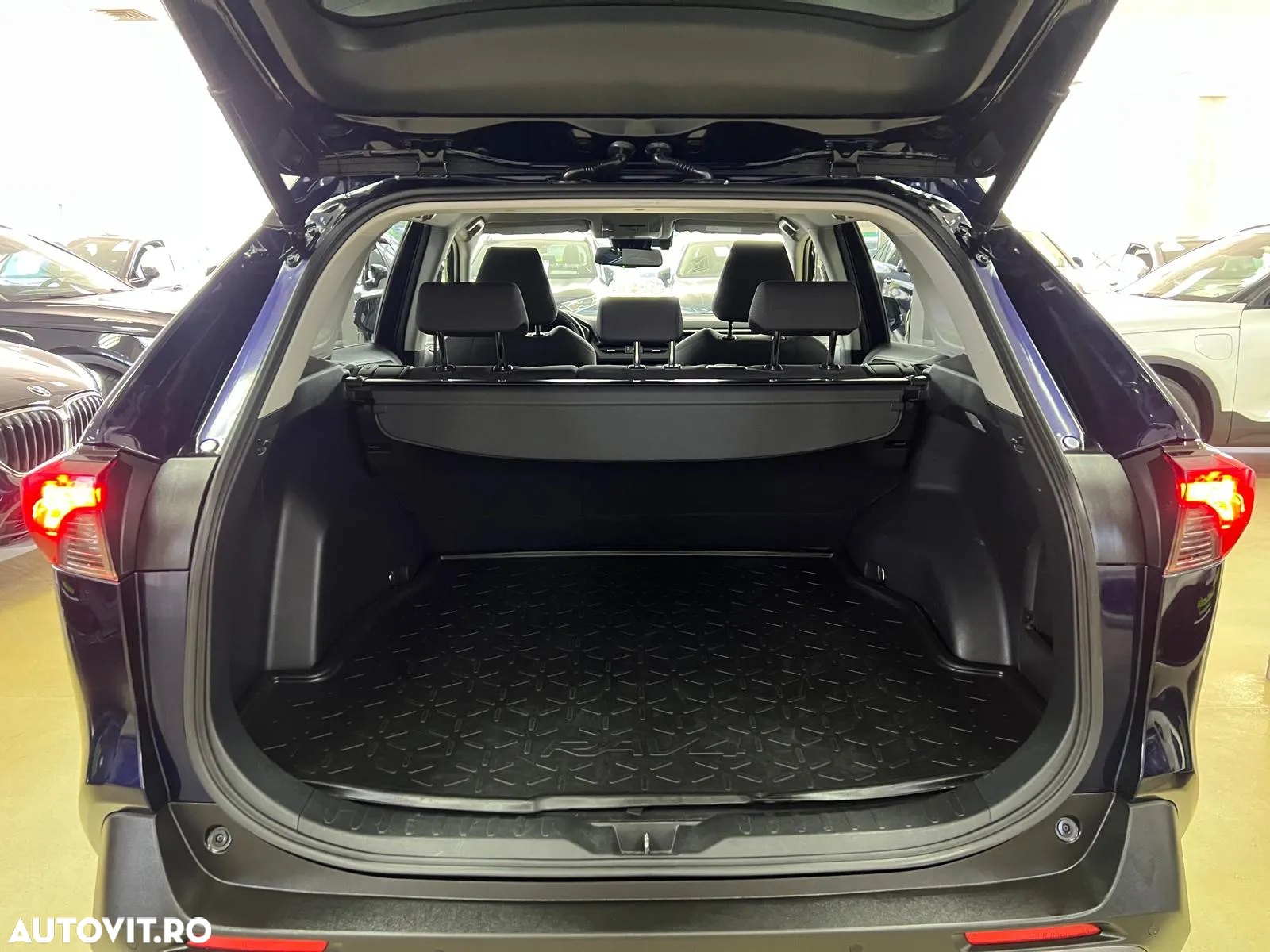 Toyota RAV4 2.5 4x2 Hybrid Comfort - 12