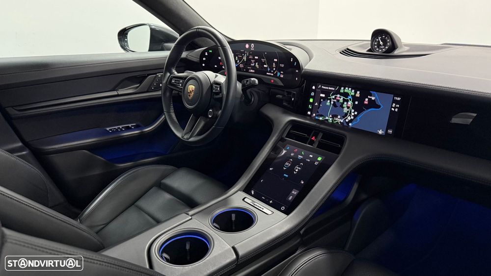 Porsche Taycan Sport Turismo GTS - 20