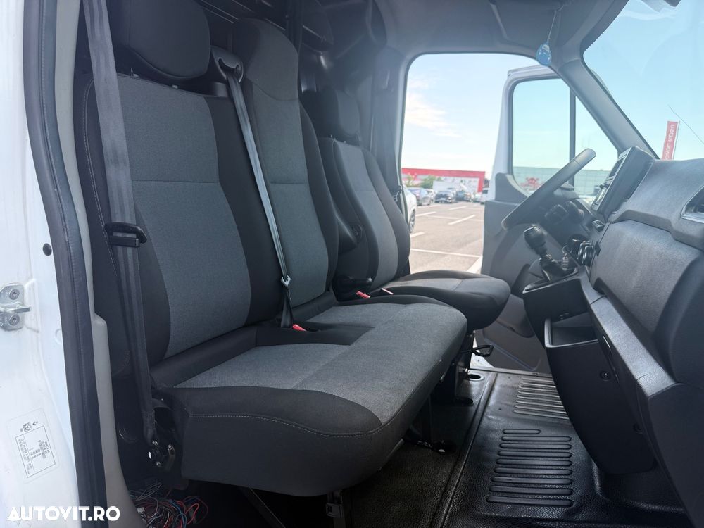 Renault Master Blue L2H2 VA Basis - 29