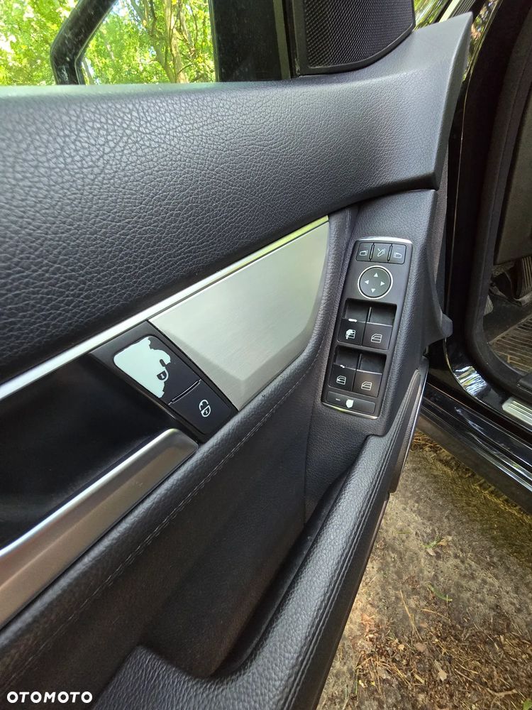 Mercedes-Benz Klasa C 220 CDI DPF Automatik BlueEFFICIENCY Avantgarde - 8