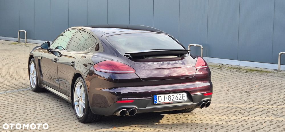 Porsche Panamera 4 - 17
