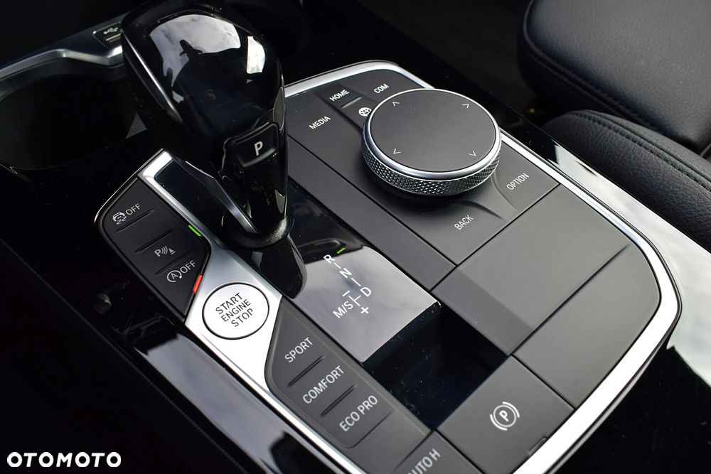 BMW Seria 2 218i M Sport - 15