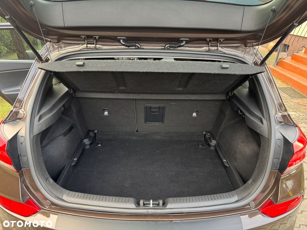 Hyundai i30 1.4 T-GDI Premiere Style - 28