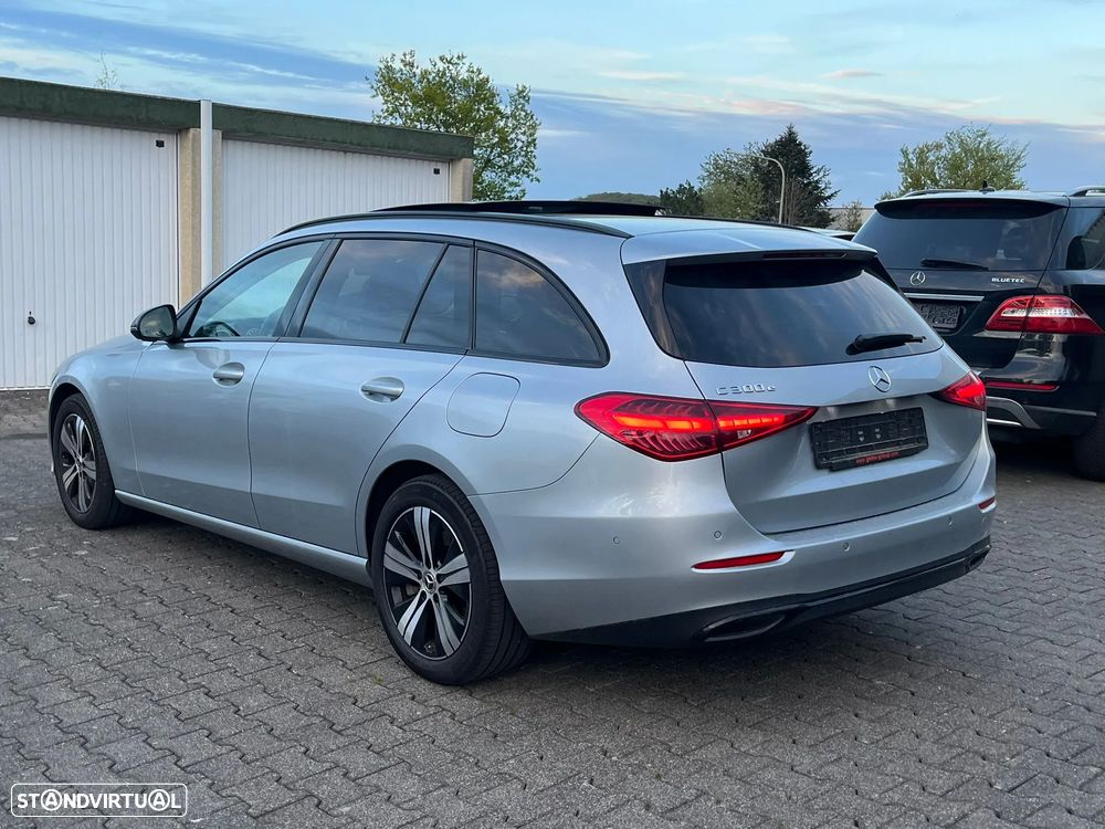 Mercedes-Benz C 300 e 9G-TRONIC Edition Avantgarde - 3