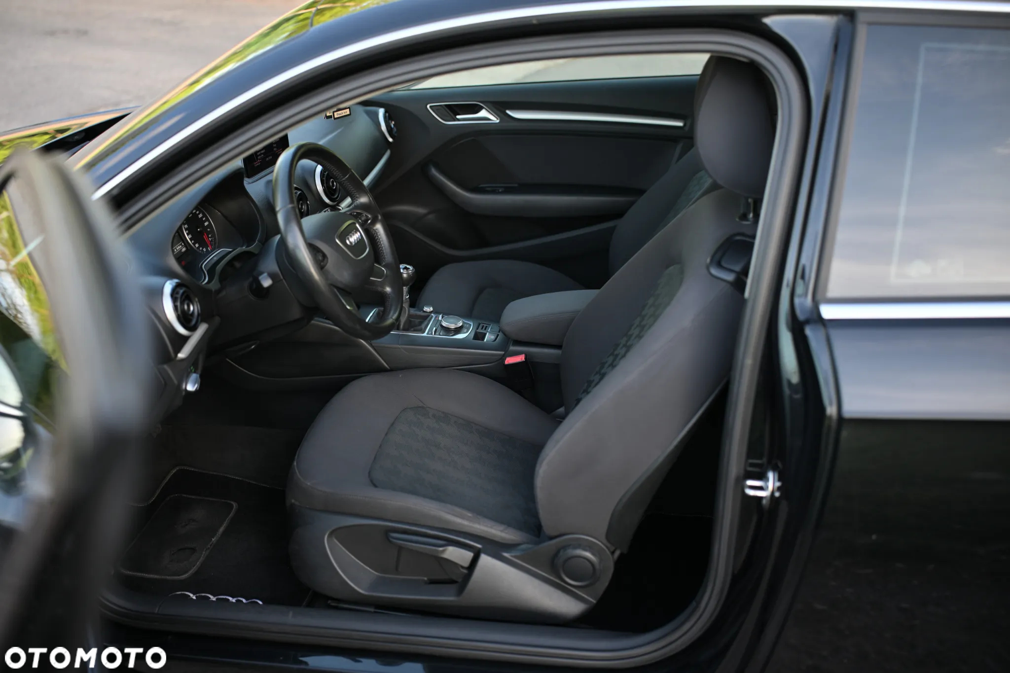 Audi A3 1.6 TDI DPF Attraction - 28