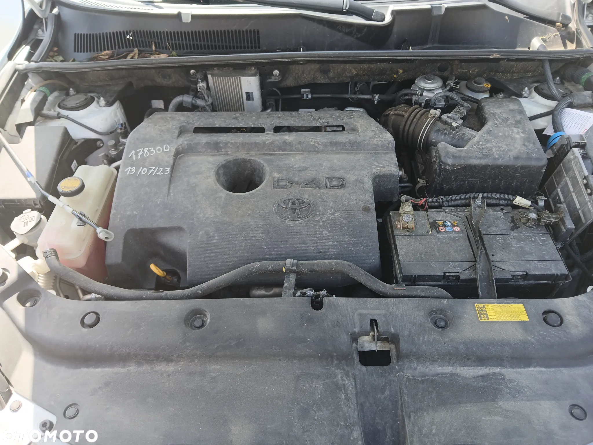 Toyota RAV4 - 13