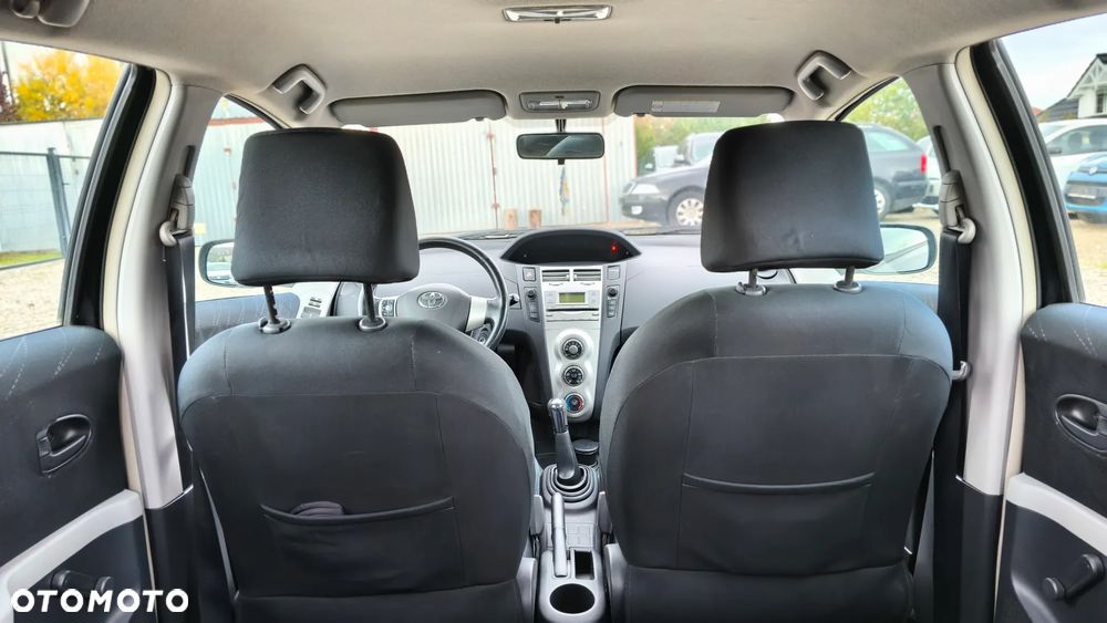 Toyota Yaris - 20