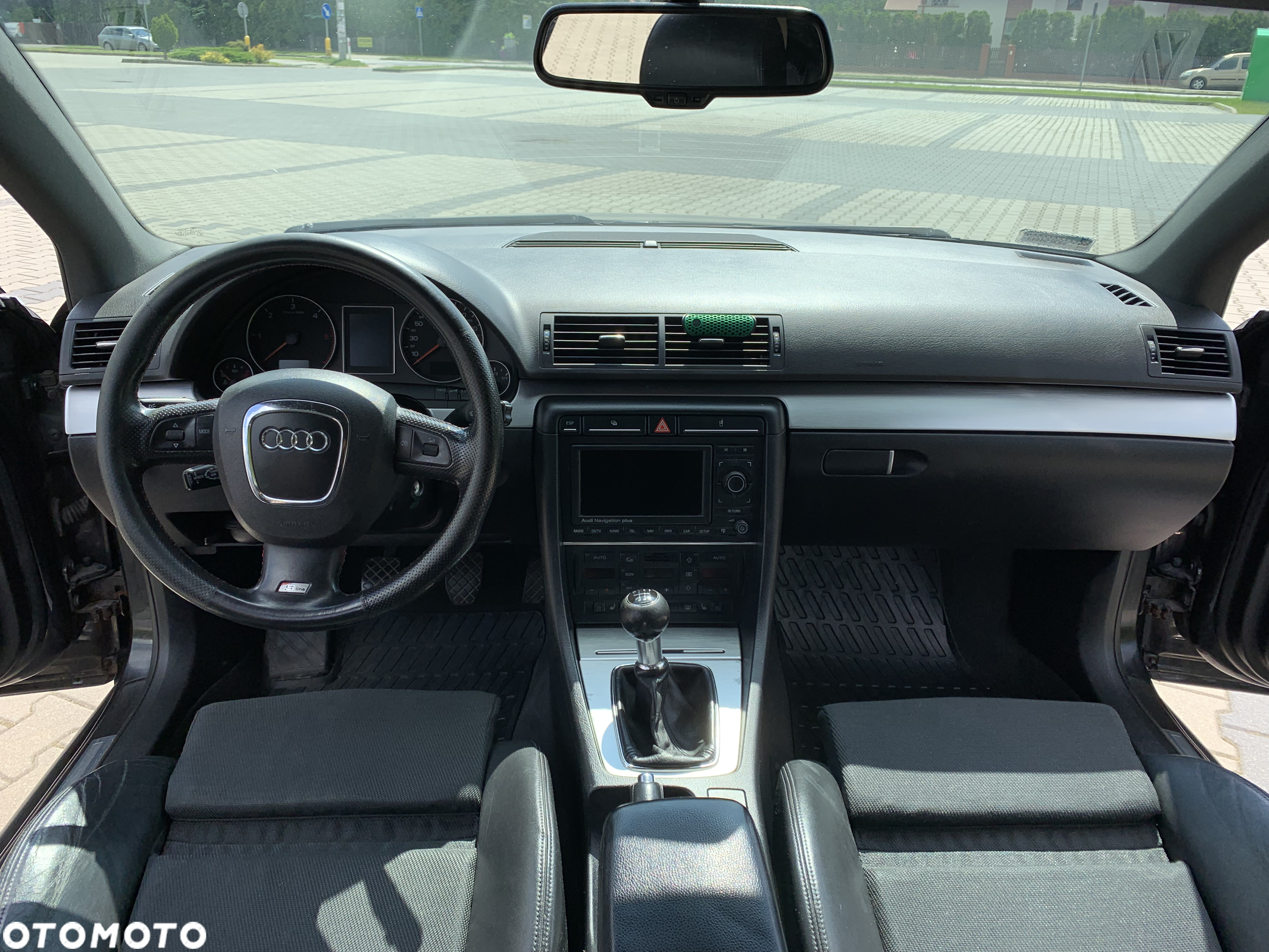 Audi A4 Avant 2.0 TDI - 6