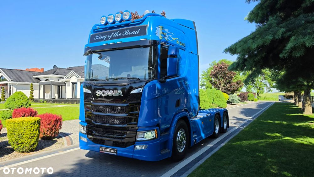 Scania SCANIA///R540///6×4///2021///RETARDER///SKÓRY///FULL LED///CAŁY NA PODUSZKACH///NAWIGACJA///ALUMINIOWE FELGI///WYŚWIETLACZ OBCIĄŻENIA///ZABUDOWY MIĘDZYOSIOWE///BARDZO BOGATA WERSJA///STAN BARDZO DOBRY - 1