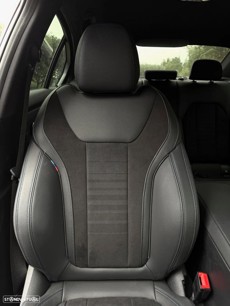 BMW 330 e Pack M Auto - 28