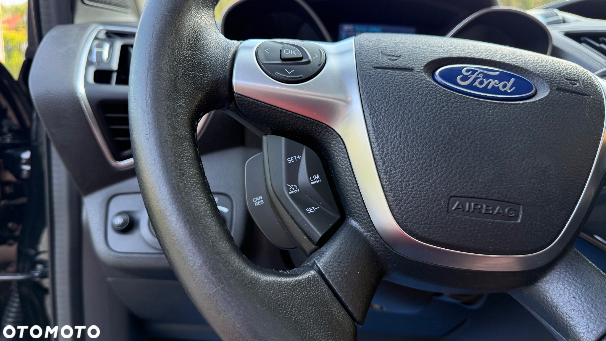 Ford Kuga 2.0 TDCi 4WD Titanium Plus - 24