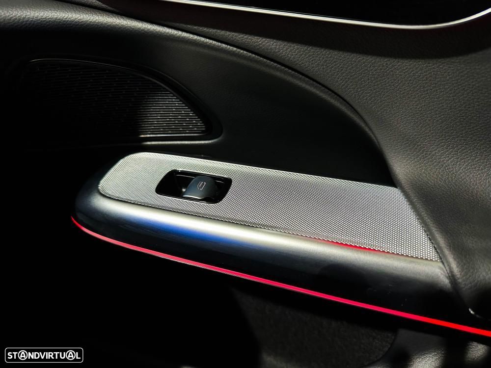 Mercedes-Benz E 300 e Station 9G-TRONIC AMG Line - 33