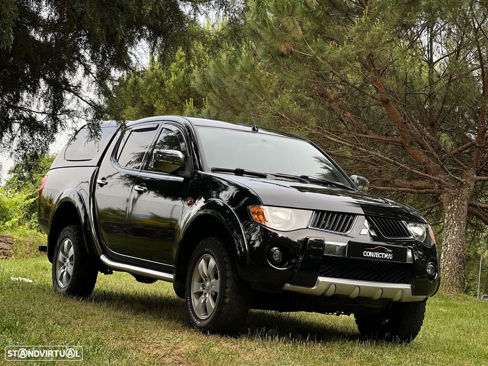 Mitsubishi L200 Pick Up 4x4 Intense Cabine Dupla - 1
