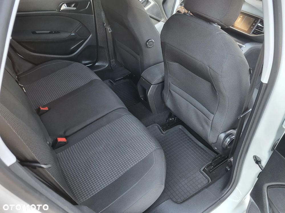 Peugeot 308 BlueHDi 130 Black Edition - 22