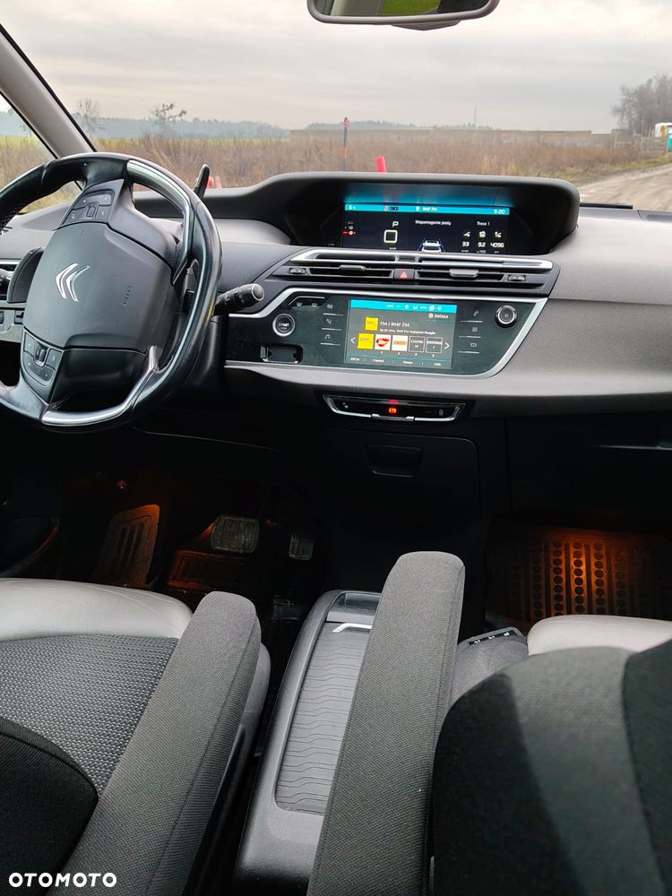 Citroën C4 Picasso - 12